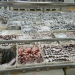 أسماك المضيق سوق السمك (5)