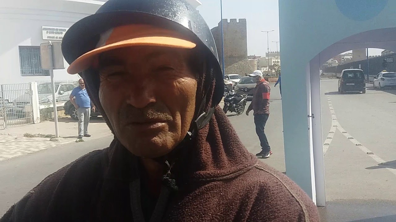 بالفيديو… عملية تعقيم للبحارة والمهنيين عند مدخل ميناء أسفي