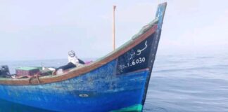 فاجعة بحرية ببوجدور .. فقدان ثلاثة بحارة في إنقلاب قارب قبالة قريو الصيد “الكراع”