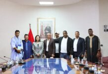 في لقاء مع الدريوش .. بحارة يطالبون بالتعويض عن الراحة البيولوجية وفتح المصايد المغلقة وتعزيز التغطية الإجتماعية