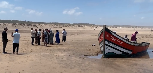 الجديدة .. البحر يلفظ جثة البحار المفقود في حادث “تهالة” بشاطئ “الحوزية”