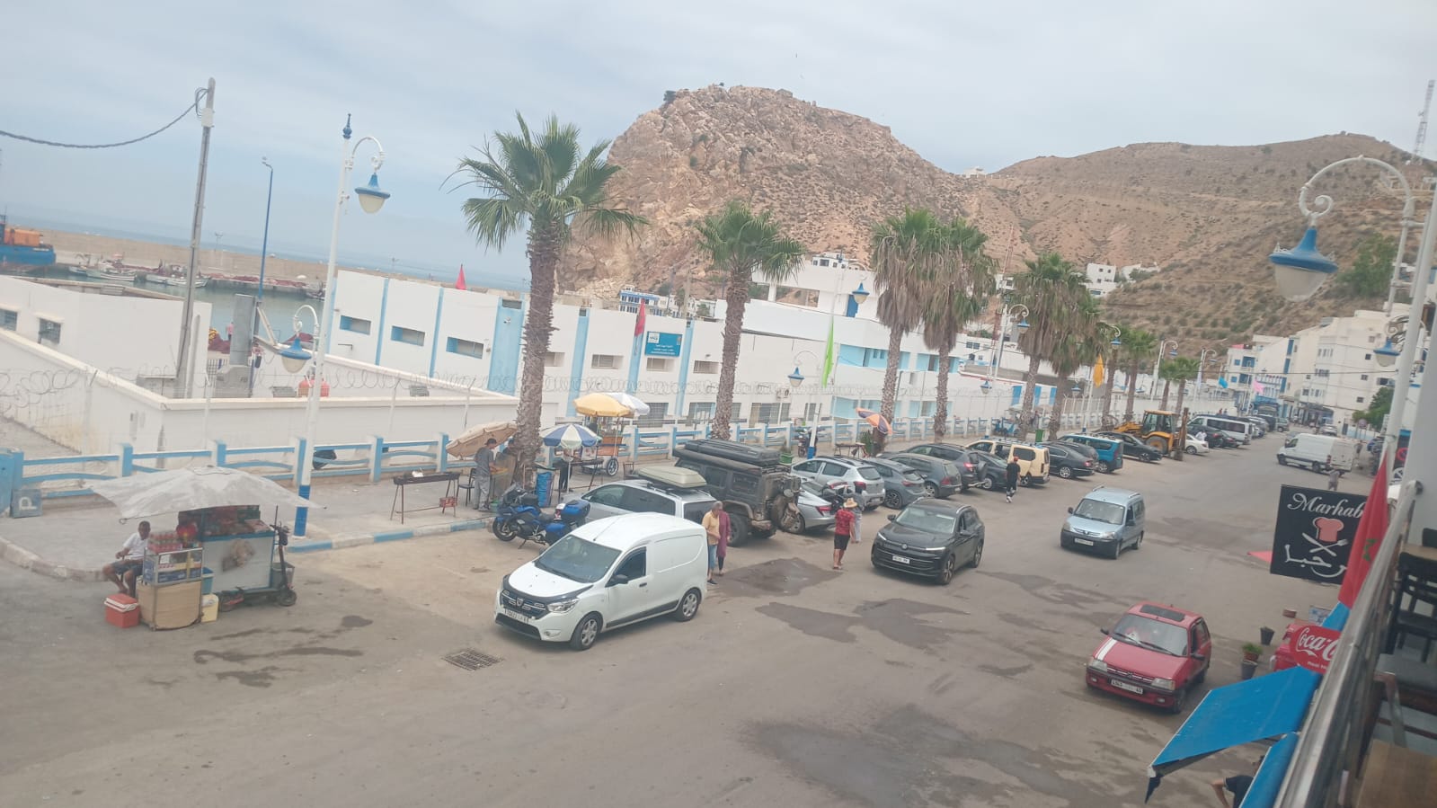 الجبهة.. انبعاثات مينائية مقلقة تُشدد الحزم الإداري تجاه عوالق الشباك والبيئة البحرية